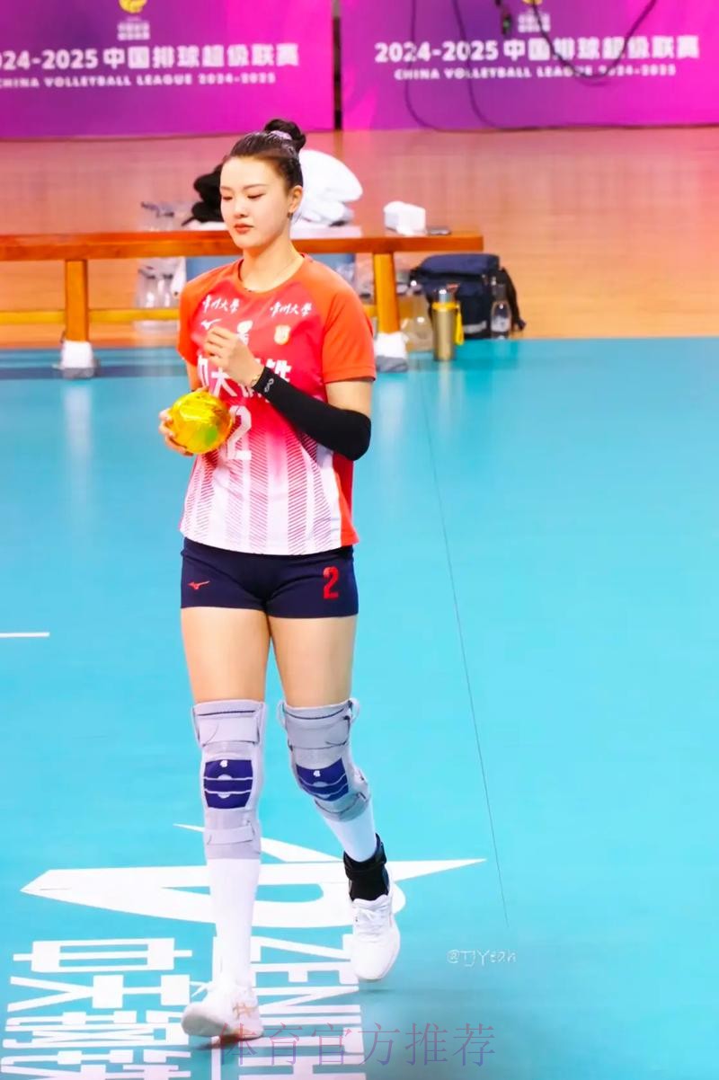 女排排名更新，江苏拒绝爆冷，上海再添2大惊喜，张常宁官宣退役