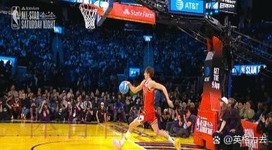 布泽利斯单手隔扣领衔NBA本周好球 布泽利斯单手隔扣领衔NBA本周好球