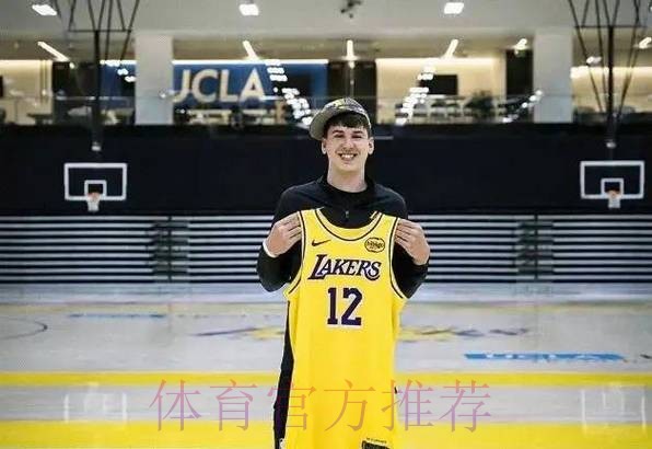 拉拉维亚全场5投仅1中,三分4中0得到2分5篮板2助攻1抢断 拉拉维亚全场5投仅1中,三分4中0得到2分5篮板2助攻1抢断